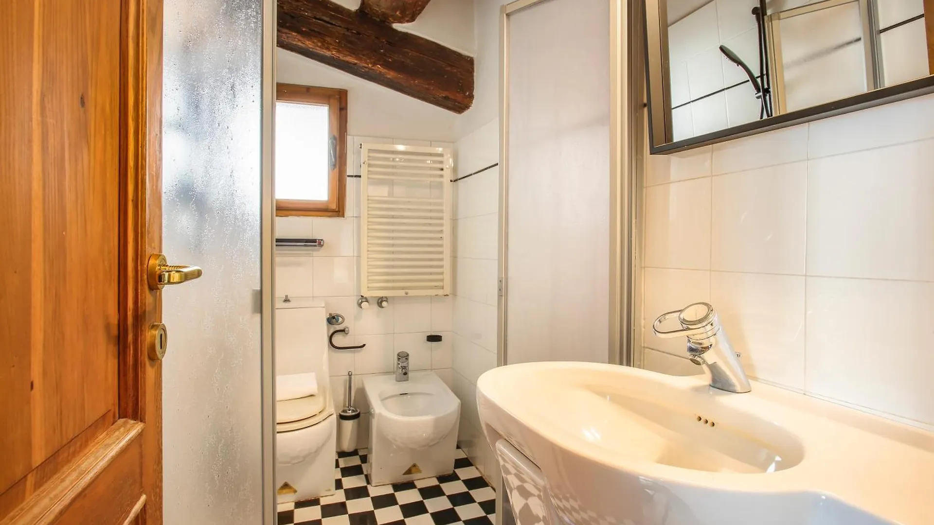 Seven House - Sweet Dreams In Florens 0*,  Italien